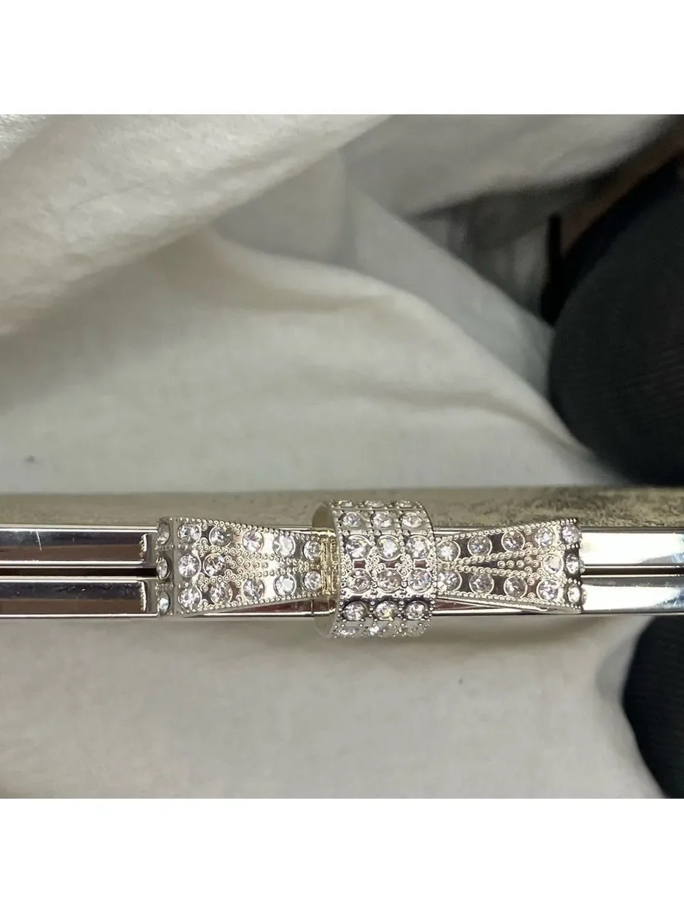 🔥NEW🔥 INC Metalic Gold/Solver Snakeskin Leather Clutch w/Crystal Bow Clasp
